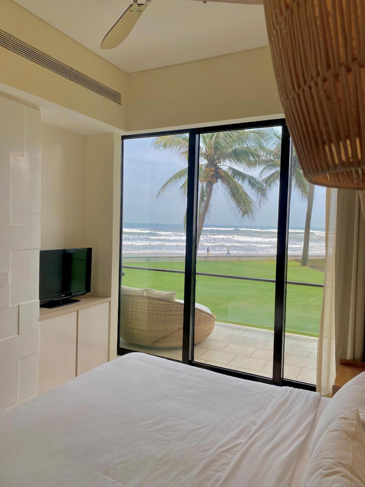 Villa Seaview And Apartment -Spa Da Nang Resort By Jt Group "Free Pick Up" Exterior photo